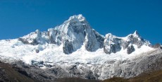 Nevado Taulliraju